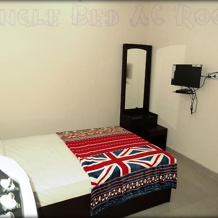 The Royal Hotel Chhatarpur Eksteriør billede